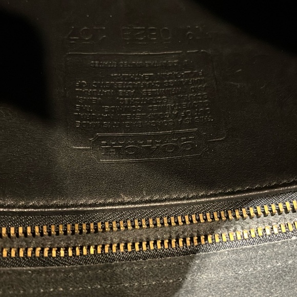 Vintage Coach black purse - Picture 8 of 8